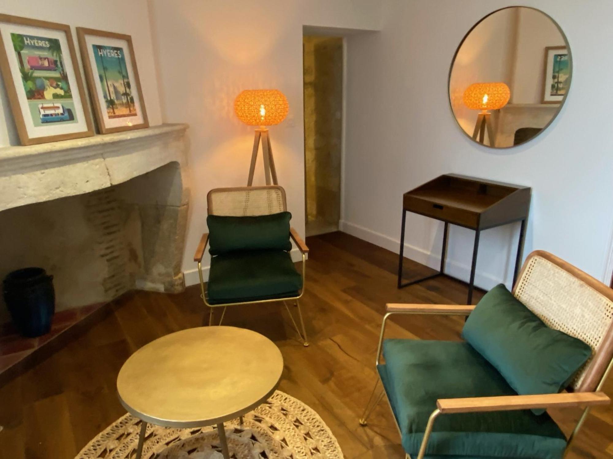 Le Prieure De Saint Pierre Bed & Breakfast ภายนอก รูปภาพ